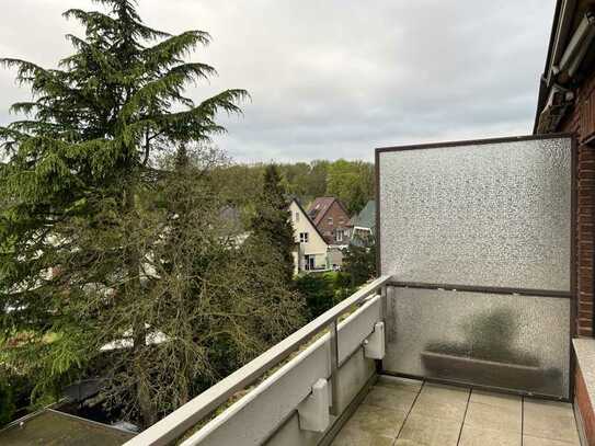 Renovierte 2,5 Zimmer Wohnung mit Ausblick auf den Bottroper Stadtgarten