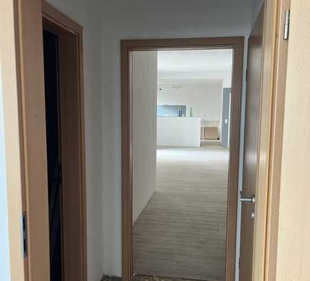 Schöne 3-Zimmer-Wohnung 90m² in Urmitz/Rhein