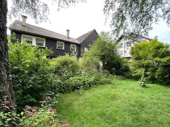 Historisches Haus mit Garten und Potential