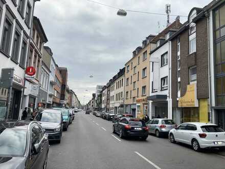 In bester Lage von Krefeld: Ladenlokal, Cafe, Imbiss