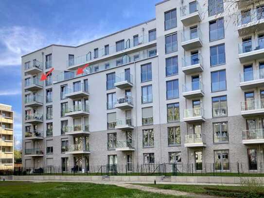 Neubau im Erstbezug mit sonniger Dachterrasse, Balkon und Einbauküche