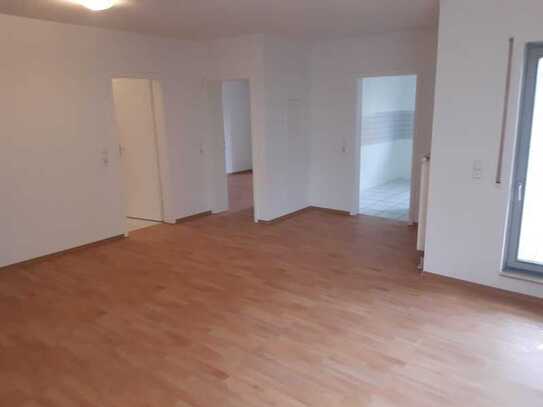 Schöne 2-Zimmer-Wohnung mit Garten, Süd-West Ausrichtung