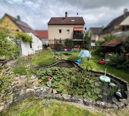 Handwerker aufgepasst! Hier ist Ihre Immobilie! 2-Familienhaus mit Garten & Freisitz