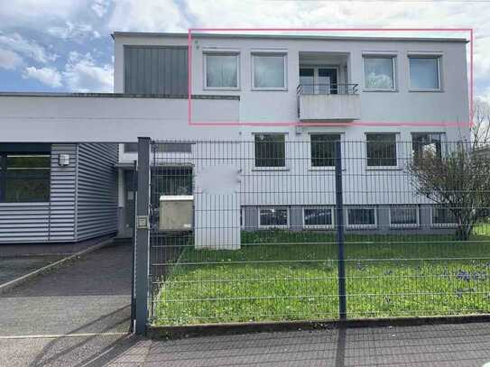 73207 Plochingen: Sehr gepflegte, großzügige Büroetage im Industriegebiet Fils, 2 Balkone, Stpl.