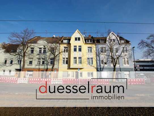 Düsseldorfer-Süden: attraktives Mehrfamilienhaus mit Anbau, Bungalow und großem Garten in Rheinnähe