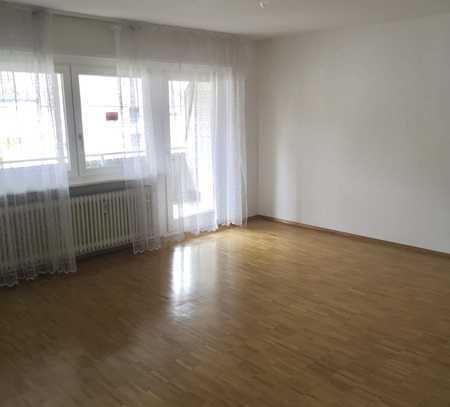 ***2-Zimmer-Wohnung in KA Durlach, 70qm mit EBK + Balkon***