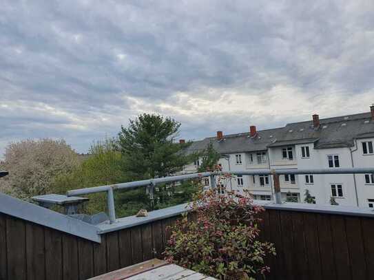 *Schöne 3-Zimmer-Wohnung mit Dachterrasse!*