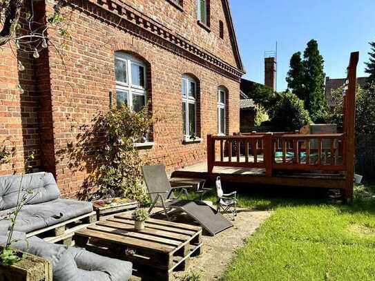 Historisches Familienhaus mit großem Garten in Christdorf