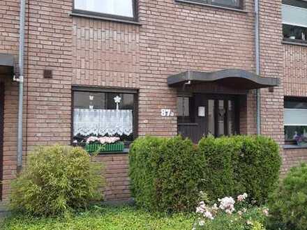 Freundliches Reihenhaus mit fünf Zimmern in Leithe, Essen