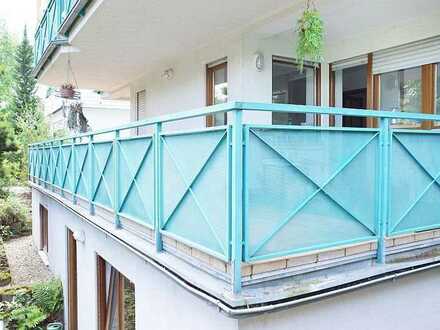 Sehr viel Balkon = Terrasse (22qm) -Hochparterre - Schöne 3-Zimmer-Wohnung - Laminat -