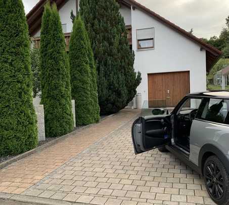 Gepflegtes Einfamilienhaus mit großem Garten und hochwertiger Ausstattung in Scheer zu vermieten