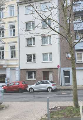 Aachen Martinstraße 21 ca. 60 m², 2 Zimmer, Küche, Diele, Bad, Balkon