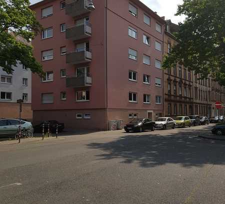 Stilvolle 2-Zi. Wohnung in KA-Oststadt zu vermieten