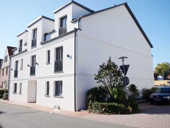 BURGDORF-MITTE: Hochmoderne WHG m. Balkon - 1.OG / barrierefrei-seniorengerecht