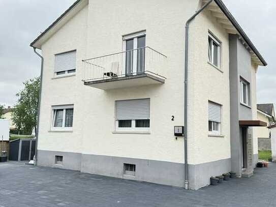 Geräumiges, freistehendes Zweifamilienhaus in Raunheim
