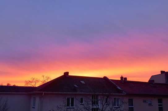 Sonnige 2 Zimmer-ETW mit Südbalkon und EBK in Steglitz