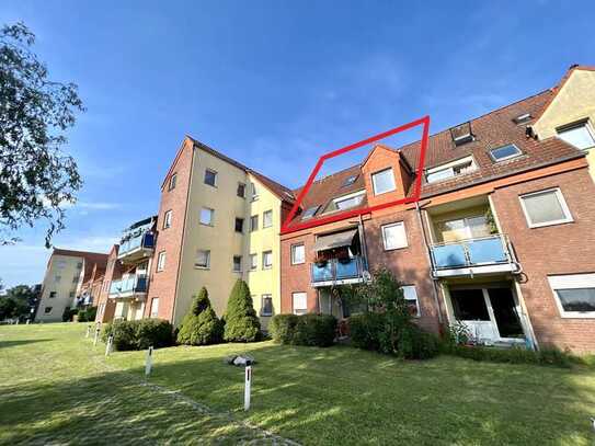 Bezugsfreie 5-Zimmer DG-Maisonettwohnung mit Südbalkon und Außenstellplatz