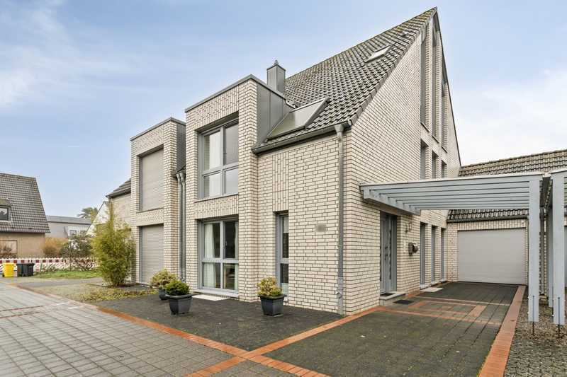 Familienglück in Kaiserswerth - Doppelhaushälfte nahe der Kalkumer Seen!