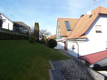 Herrliche drei Zimmer Wohnung in Ratshausen, Zollernalbkreis
