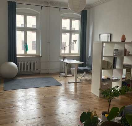 WG Zimmer für Frau (Room for female in Shared Apt)