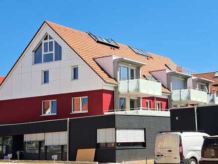 Geschmackvolle Wohnung mit 3,5 Zimmern sowie Balkon und Einbauküche in Wankheim
