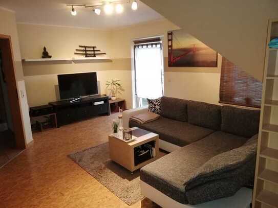 Helle 2-Zimmer-Maisonettewohnung mit Balkon und Stellplatz