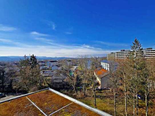 Traumhafte Wohnung mit herrlichem Ausblick steht zum Einzug bereit!!