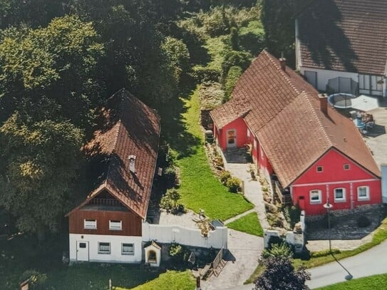 Saniertes Bauernhaus in Ruhelage