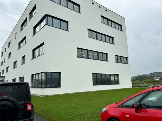 330 m2 Betriebskantine zu vergeben !!! Details auf Anfrage