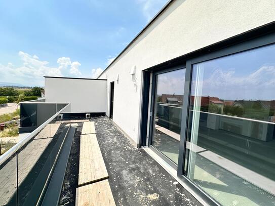 ERSTBEZUG - MODERNE DACHTERRASSENWOHNUNG MIT FERNSICHT