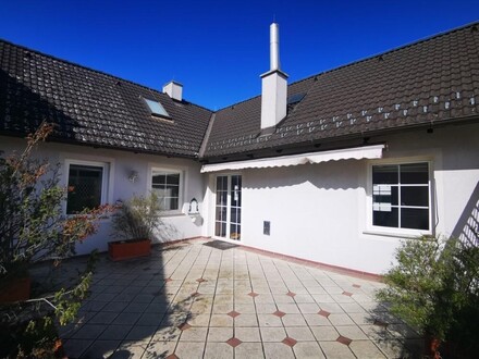 Pärchenhit mit großer Terrasse in Zentrumsnähe