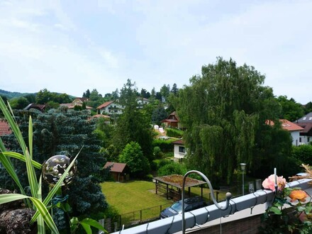 ANLAGEOBJEKT - Vermietete 3 Zimmer-Wohnung mit Balkon und Wintergarten