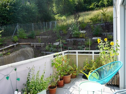 TRAUMHAFTE 3 ZIMMER WOHNUNG MIT GARTEN UND BALKON