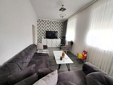 Bezauberndes Einfamilienhaus in Berndorf mit Einliegerwohnung - Neuer Preis!