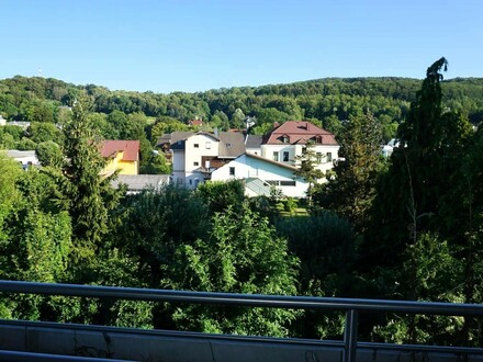 MÖBLIERTE 2 ZIMMER WOHNUNG IN ZENTRALER LAGE