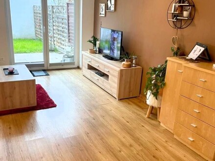 3 Zimmer-Wohnung mit kleinem Garten