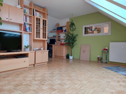 Anleger aufgepasst! 3 Zimmer Maisonette Wohnung