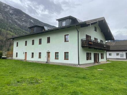 30 Minuten außerhalb von Salzburg: Zinshaus mit 9 Wohnungen in Unken