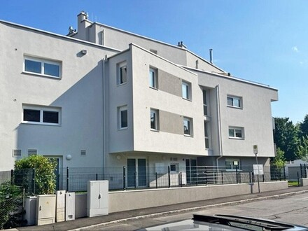 ERSTBEZUG! Qualitativ hochwertigst ausgestattete 4-Zimmer-Mietwohnung mit Garage im Purkersdorfer Zentrum