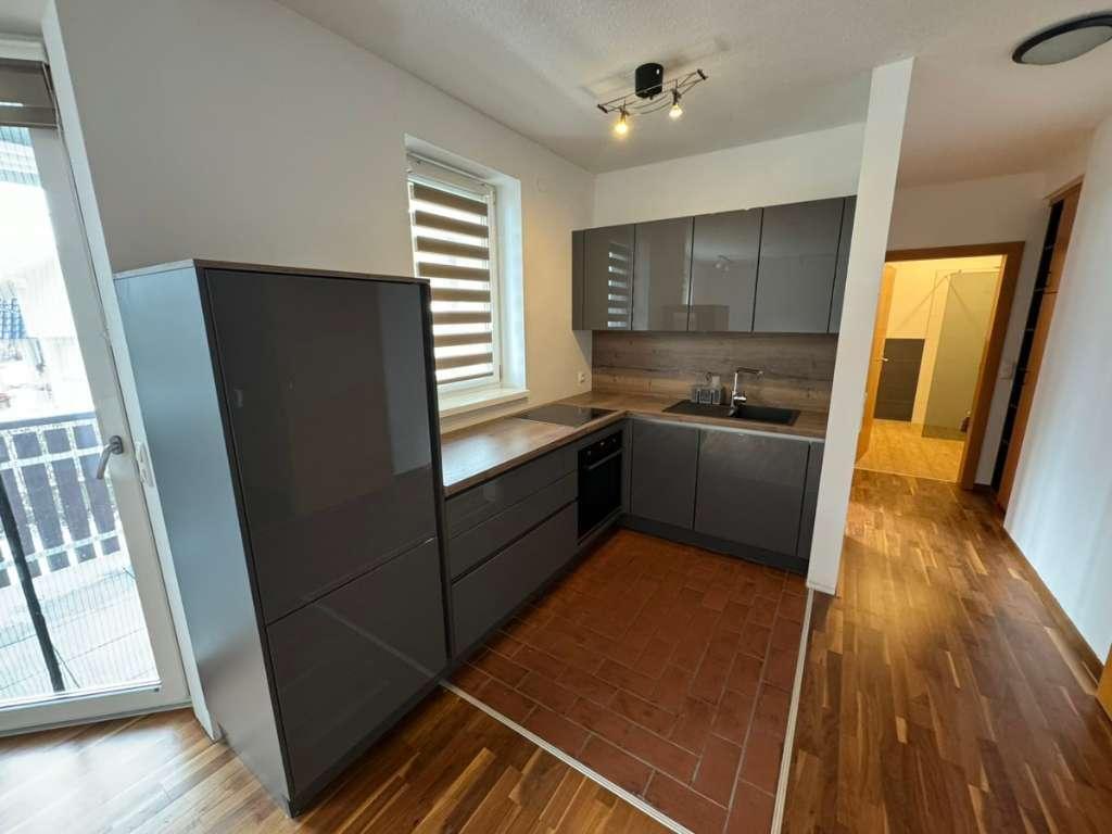                                                               Wohnen                                                       in Peter (Würzburg)