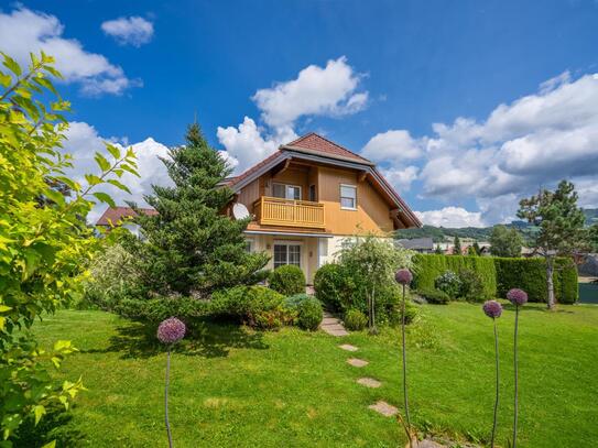 Mondsee.leben - Einfamilienhaus mit Bergblick