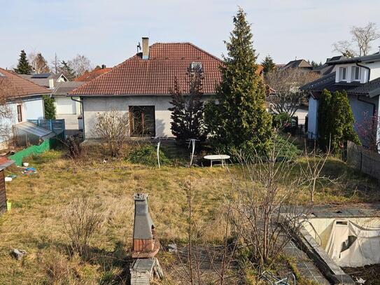 Sehr sanierungsbedürftiges Einfamilienhaus mit top Grundstück in Kottingbrunn