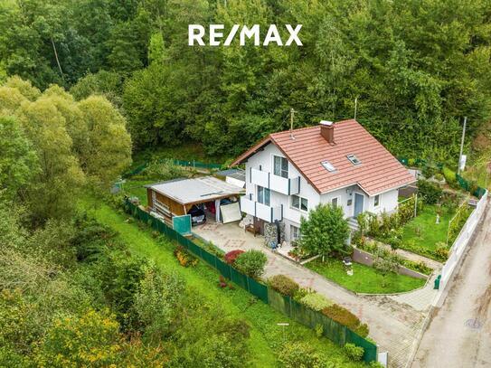 Einfamilienhaus in Bruckmühl mit Carport