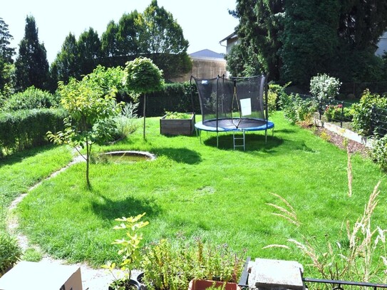 TOP LAGE! Einfamilienhaus mit Terrasse u. Garten