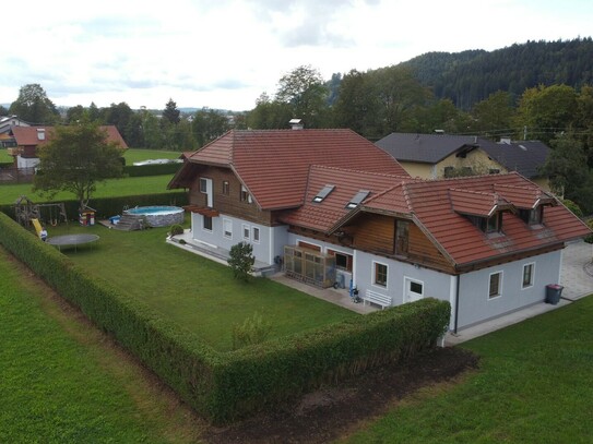 Angebot liegt vor!Top Landhaus für ruhiges Leben und Arbeiten zum Wohlfühlen nur 6 Km von Straßwalchen!