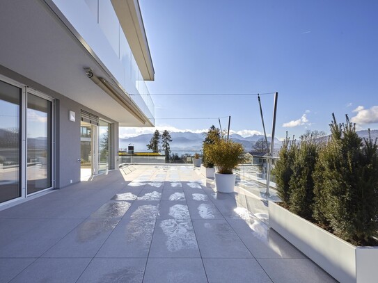 "LIVING FRAMES" - außergewöhnliche Erstbezugswohnung - SEEBLICK - große Terrasse