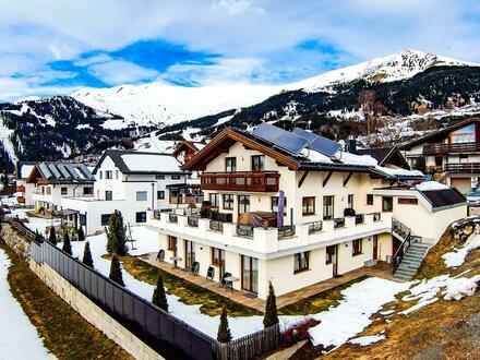 Pompöses Apartmenthaus mit zusätzlichem Baugrundstück am Sonnenplateau Serfaus–Fiss–Ladis!