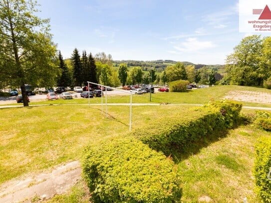 Modern sanierte 2-Raum–Wohnung mit Balkon im Barbara-Uthmann-Ring - Annaberg-Buchholz!!