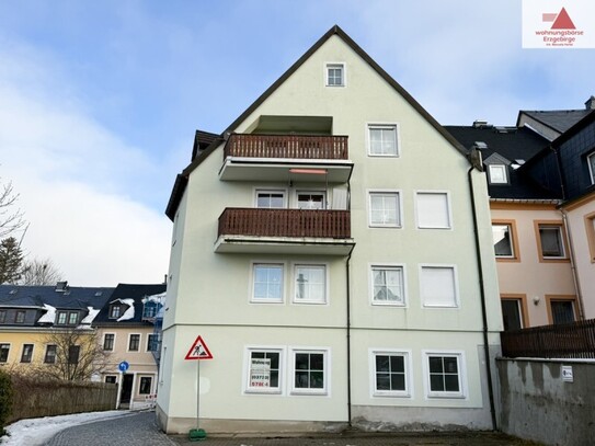 Moderne, lichtdurchflutete Wohnung im Zentrum von Annaberg zu vermieten!