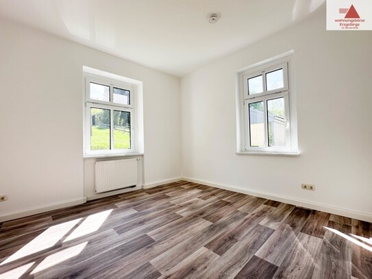 2-Raum-Wohnung mit Einbauküche und Terrasse - stilvolle Villa - Annaberg-Buchholz!